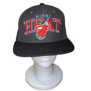 Miami Heat NBA SnapBack Hat‎